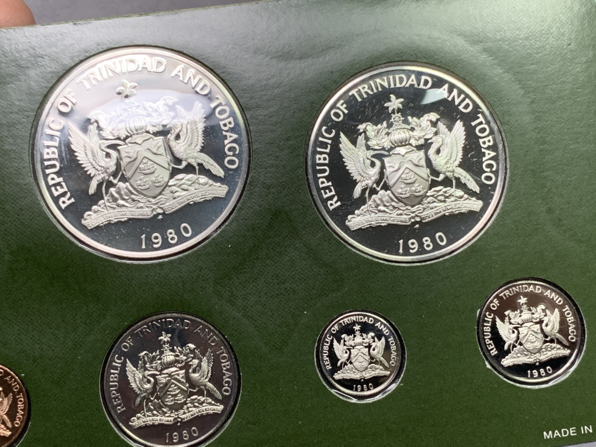 《竞宝斋》第151场-周日，周一，周四 3场 (全场包邮) 原盒 特立尼牙和多巴哥 1980年八枚套 其中最大两枚5元和10元都是银币