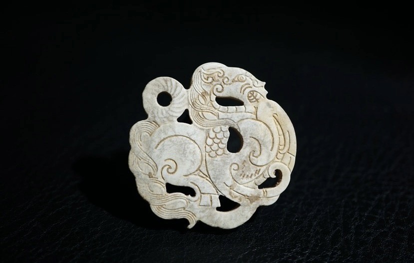 ｜冷门出品｜精选专拍·第贰拾捌场· 老地方玉双面满工螭龙把件