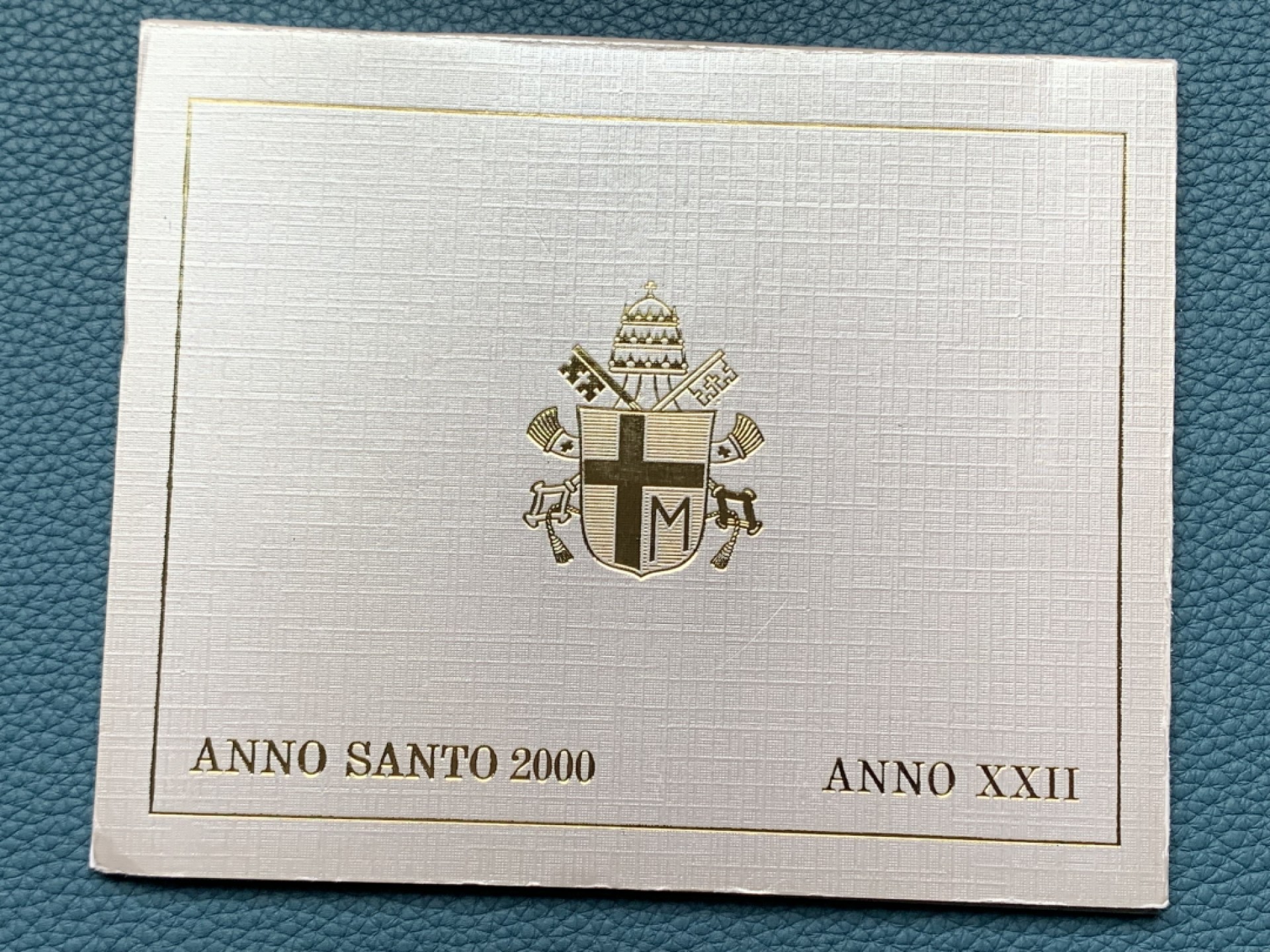 《竞宝斋》第151场-周日，周一，周四 3场 (全场包邮) 卡装 梵蒂冈2000年 千禧年纪念 八枚套 其中1000里拉是银币