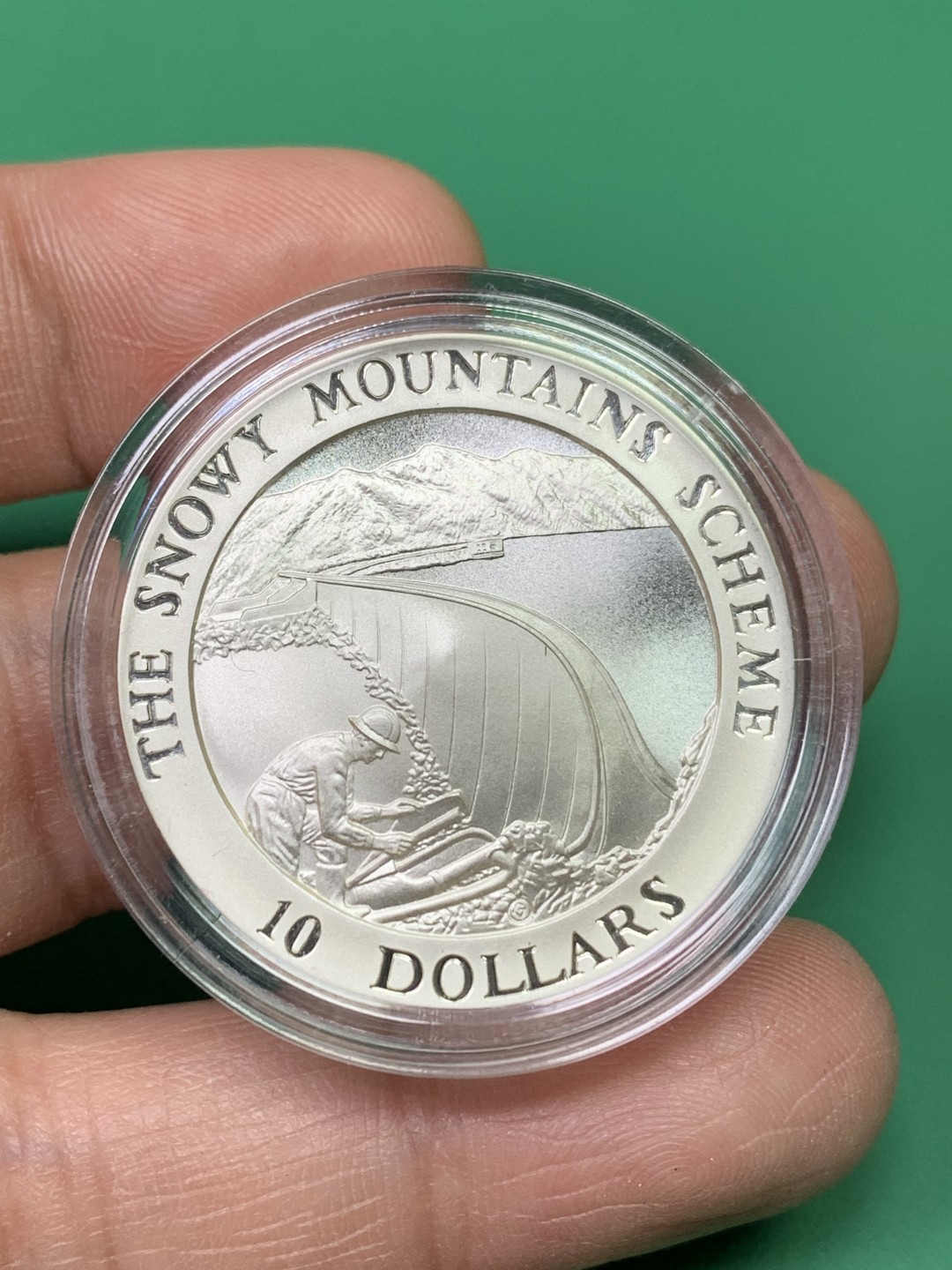 《竞宝斋》第151场-周日，周一，周四 3场 (全场包邮) 原盒 澳大利亚1999年 雪山计划 10元大银币一对 20.77克