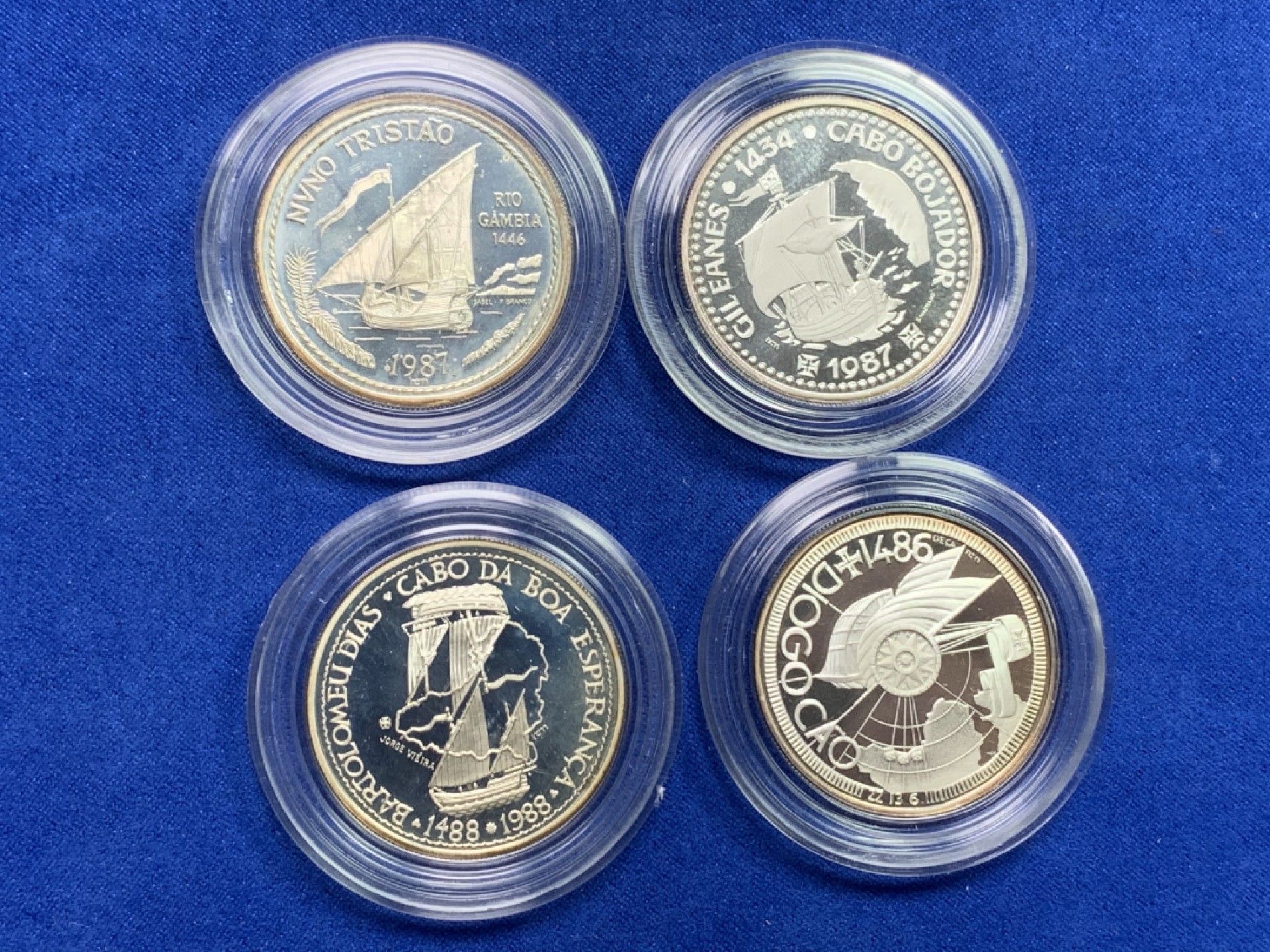 《竞宝斋》第151场-周日，周一，周四 3场 (全场包邮) 原盒 葡萄牙1987年 大航海系列 100埃斯库多 精制大银币 16.5克 四枚一组