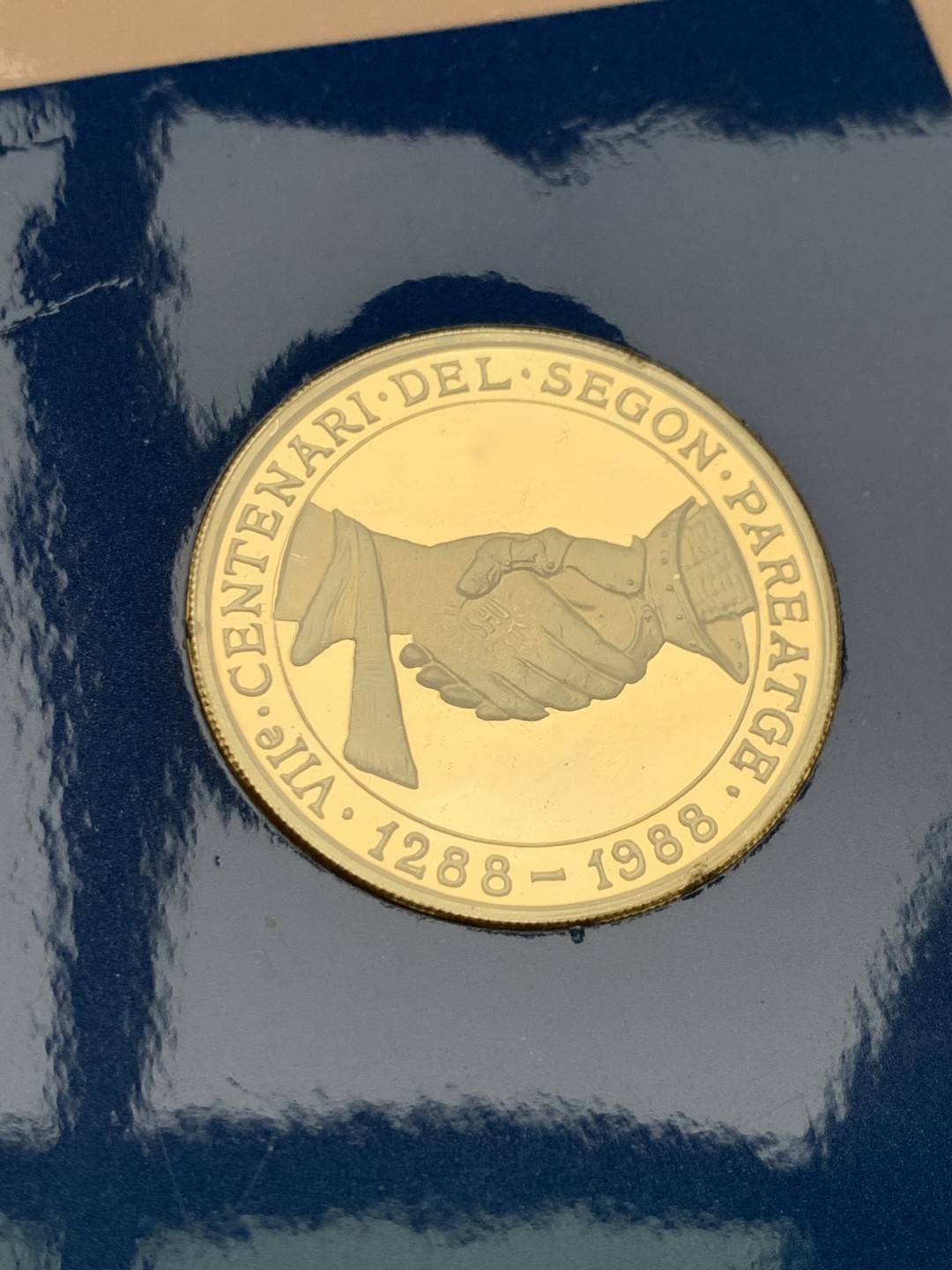 《竞宝斋》第151场-周日，周一，周四 3场 (全场包邮) 卡装 安道尔1988年 十字 25第纳尔大银币 非常稀少 发行量一万枚 20克 90%银