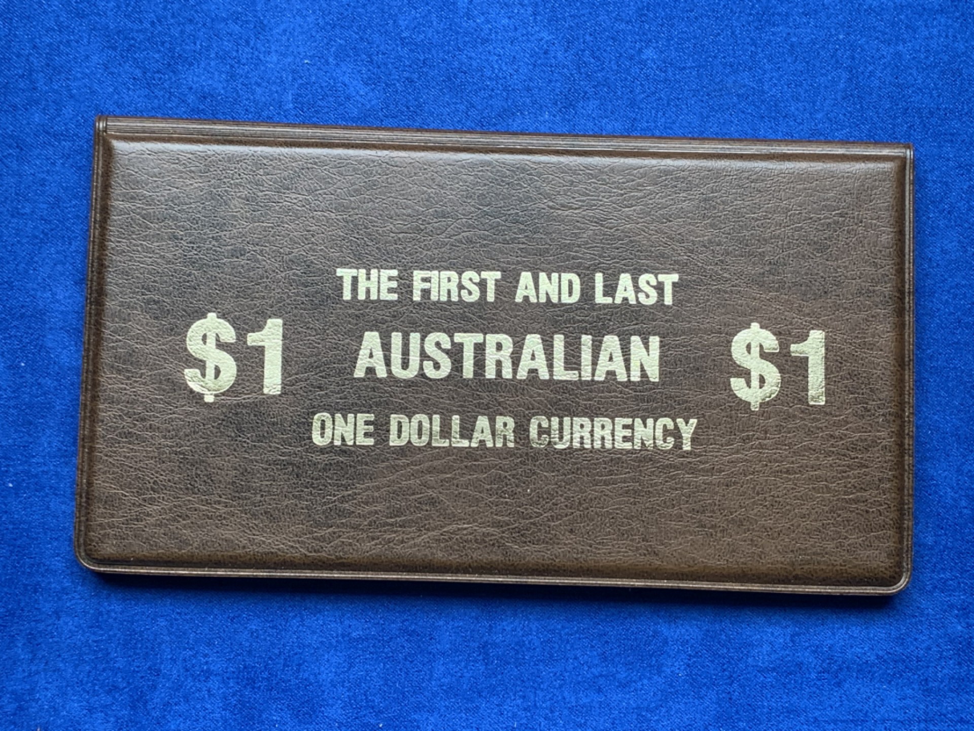 《竞宝斋》第151场-周日，周一，周四 3场 (全场包邮) 钱包装 澳大利亚一元纸币+1元硬币