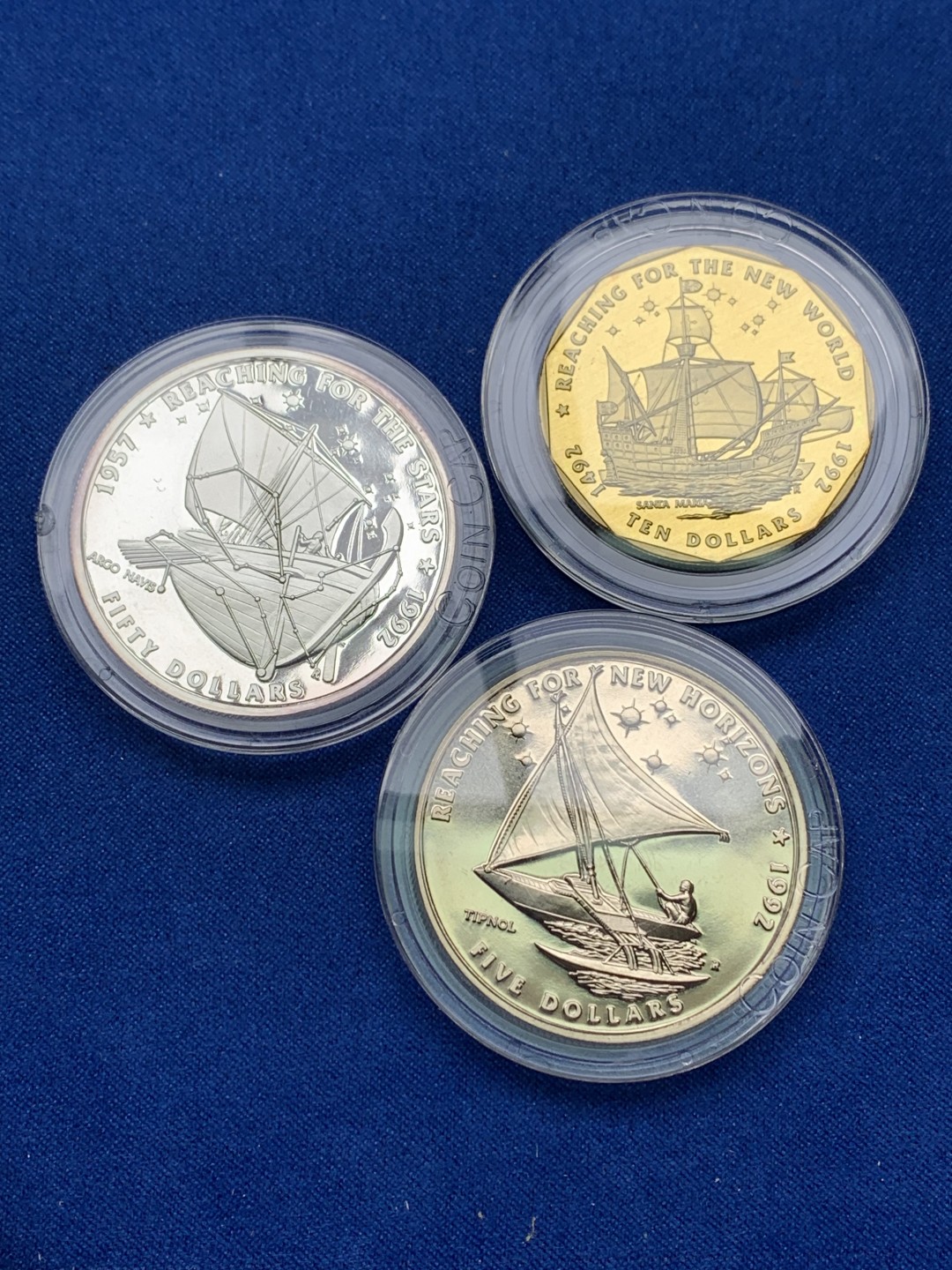 《竞宝斋》第151场-周日，周一，周四 3场 (全场包邮) 原盒 马绍尔群岛1992年 5元镍币/10元铜币/50元是一盎司尺寸的银币 非常稀少