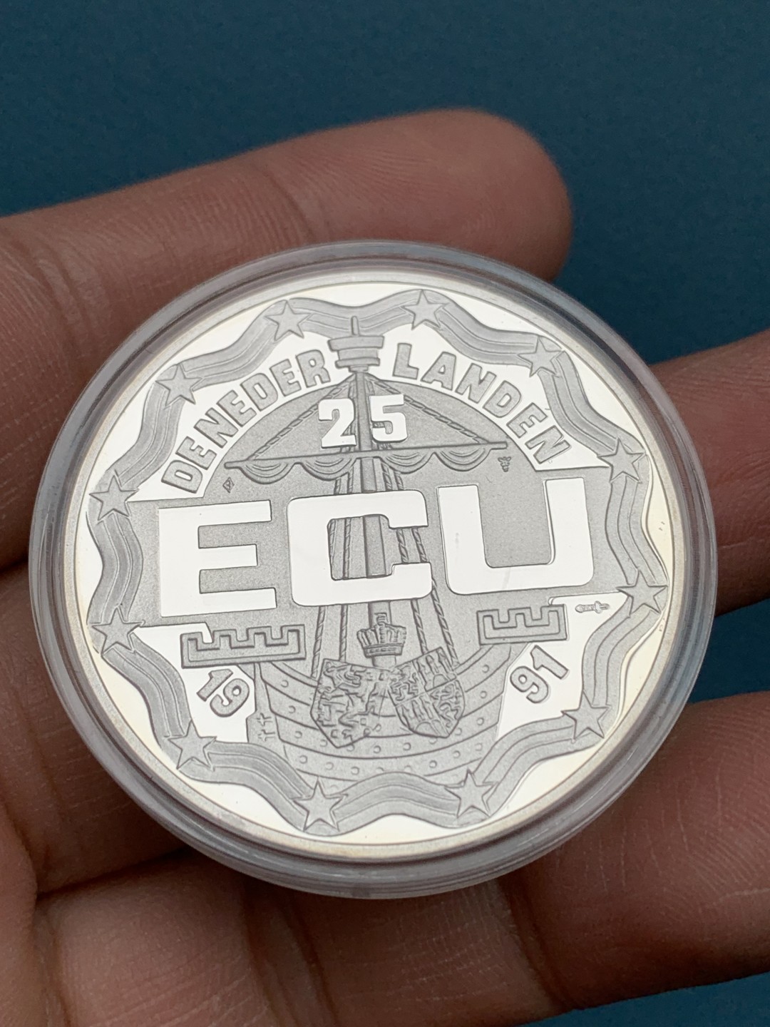 《竞宝斋》第151场-周日，周一，周四 3场 (全场包邮) 荷兰1991年 25ECU精制大银币 一对 带盒