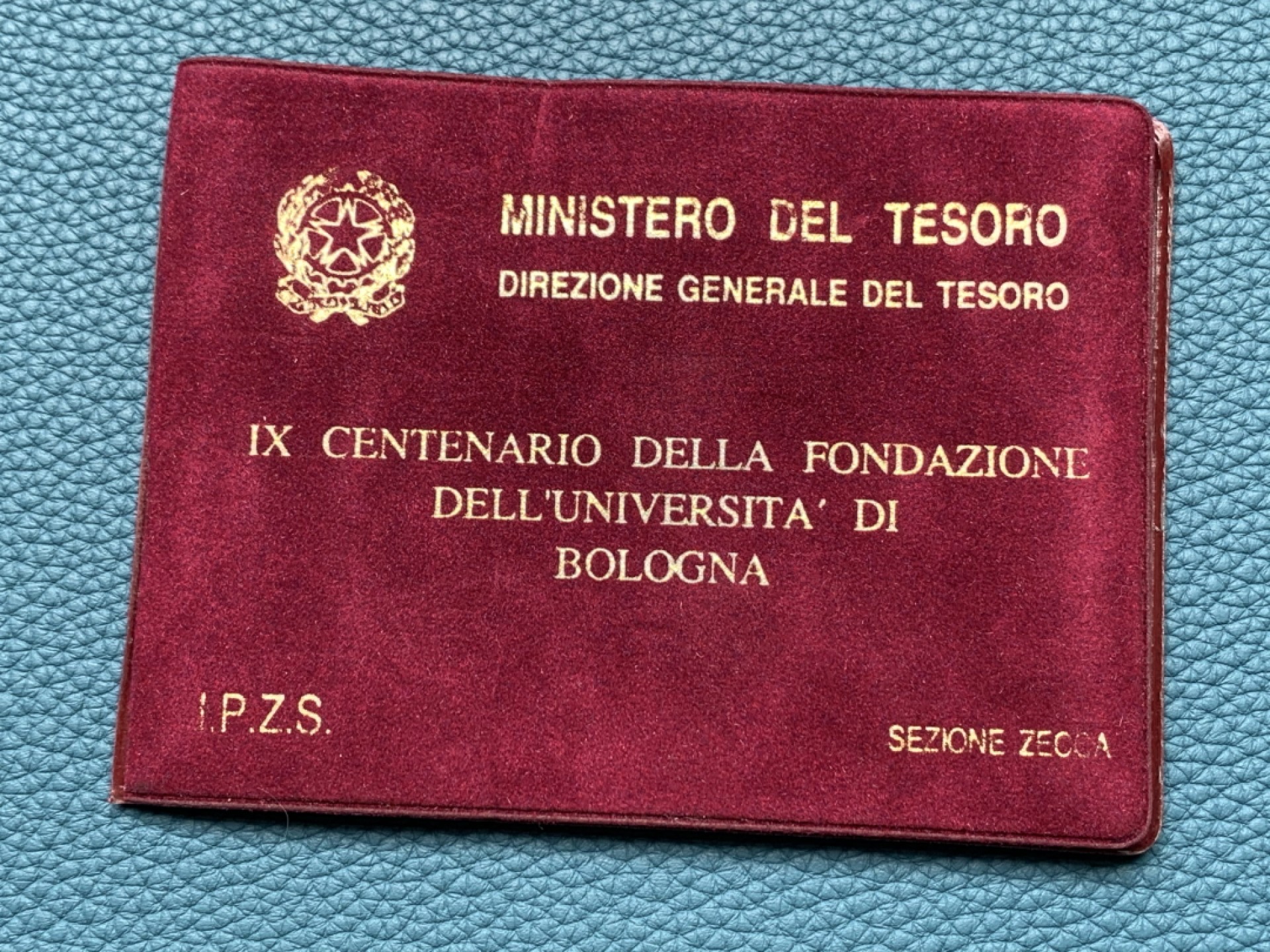 《竞宝斋》第151场-周日，周一，周四 3场 (全场包邮) 意大利1988年大学卡册，3枚均为银币