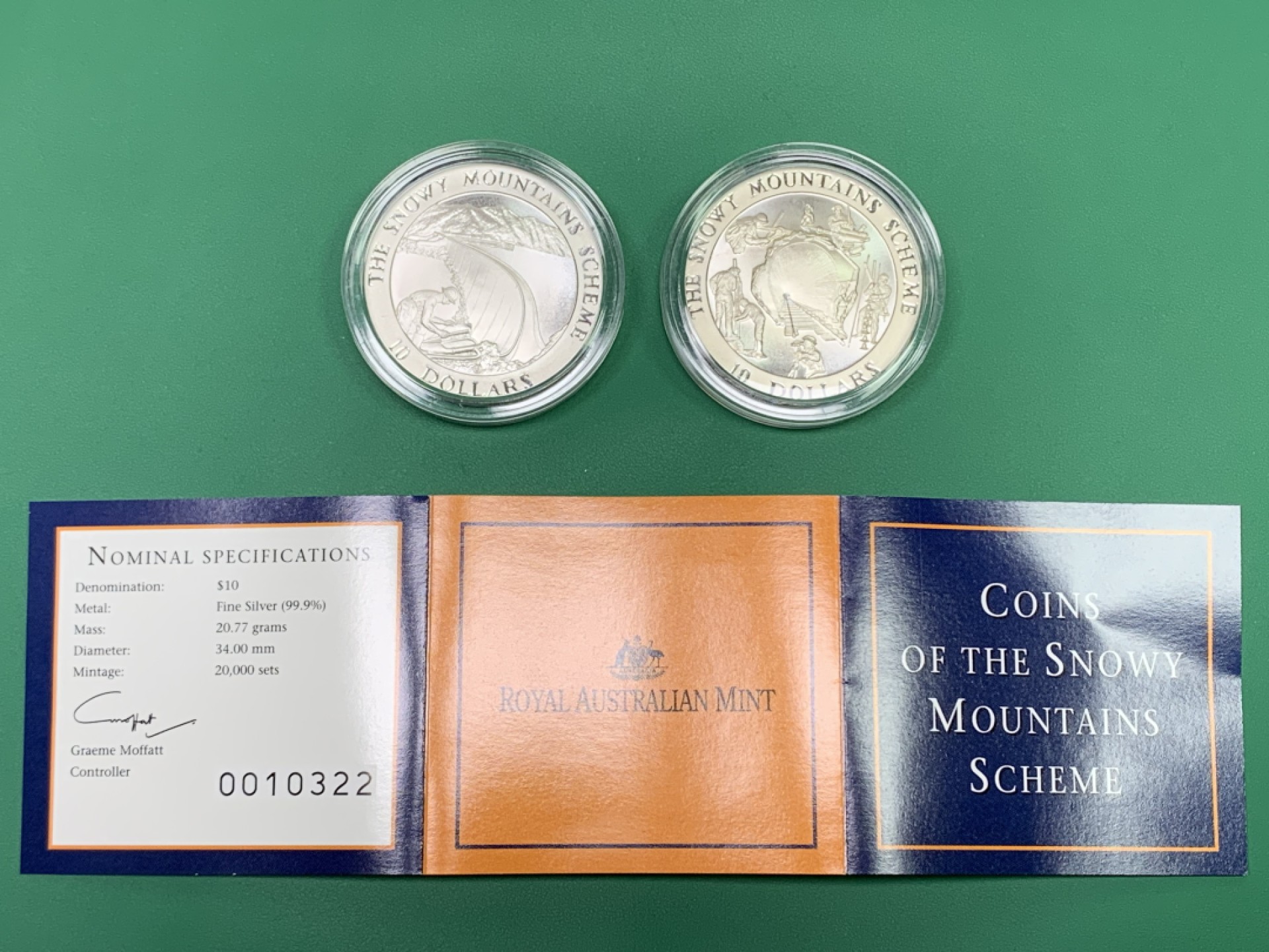 《竞宝斋》第151场-周日，周一，周四 3场 (全场包邮) 原盒 澳大利亚1999年 雪山计划 10元大银币一对 20.77克