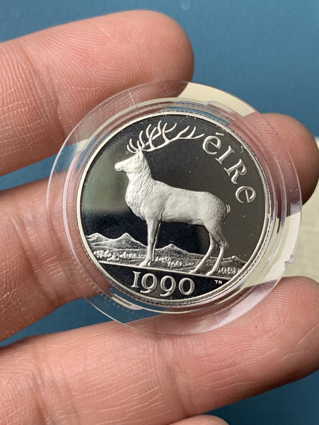 《竞宝斋》第151场-周日，周一，周四 3场 (全场包邮) 原盒 爱尔兰1990年 小鹿5艾古精制大银币