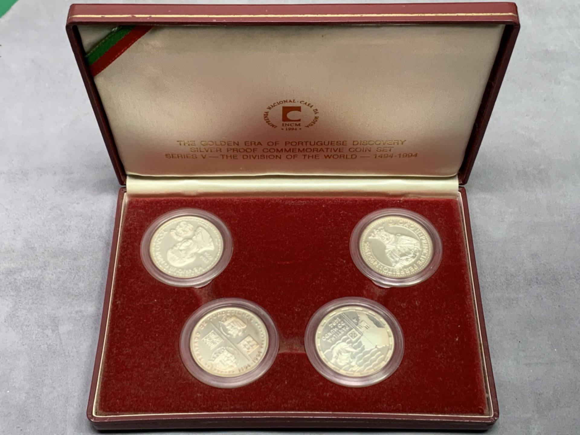 《竞宝斋》第151场-周日，周一，周四 3场 (全场包邮) 原盒 葡萄牙1994年 大航海系列 200埃斯库多 精制大银币 24.5克 四枚一组