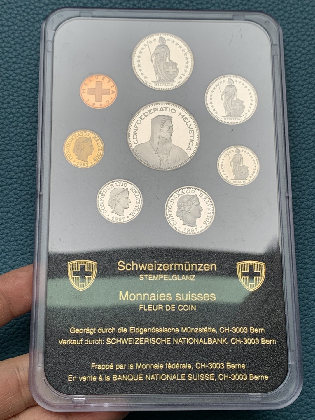 《竞宝斋》第151场-周日，周一，周四 3场 (全场包邮) 瑞士 1997年 八枚套精制币 造币厂封装