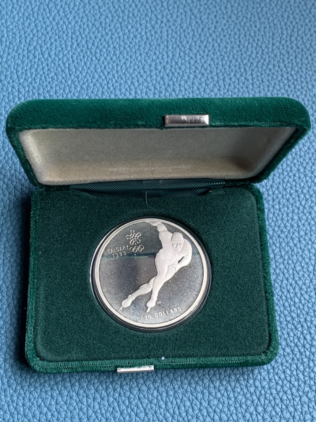 《竞宝斋》第151场-周日，周一，周四 3场 (全场包邮) 加拿大1988年冬奥会纪念银币 34.1克 925银