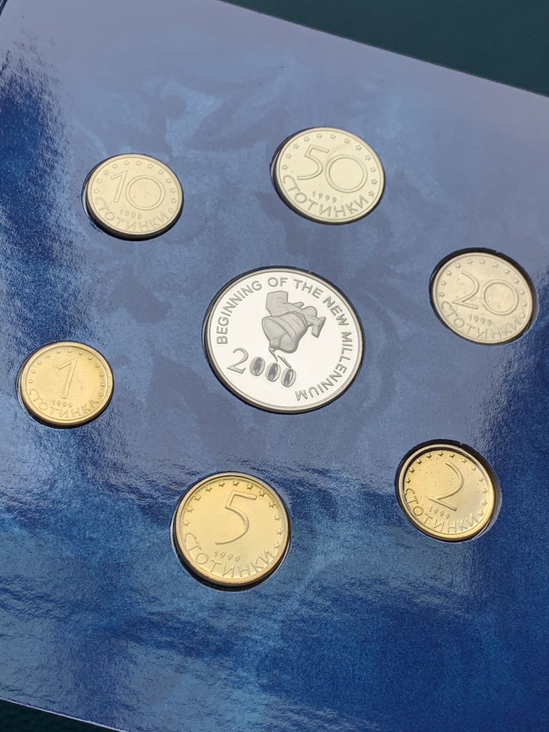 《竞宝斋》第151场-周日，周一，周四 3场 (全场包邮) 卡装 保加利亚2000年 迎接千禧年 七枚套原厂封装 暴涨品种 找不到一模一样的成交记录