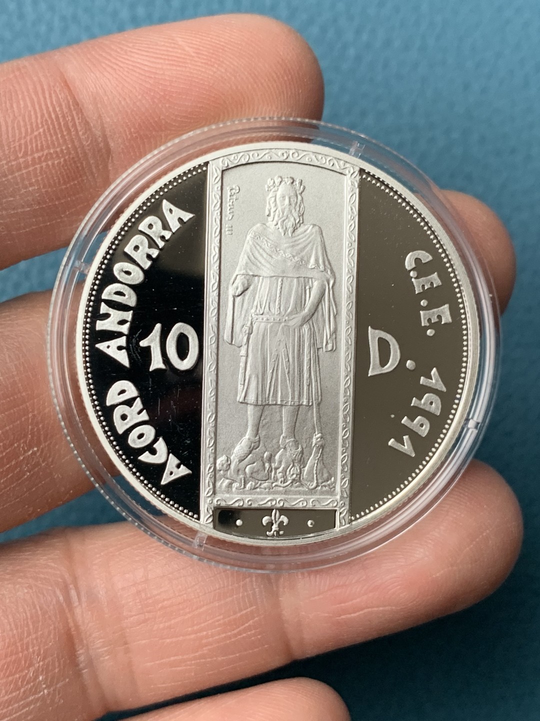 《竞宝斋》第151场-周日，周一，周四 3场 (全场包邮) 原盒 安道尔1991年 10第纳尔精制大银币