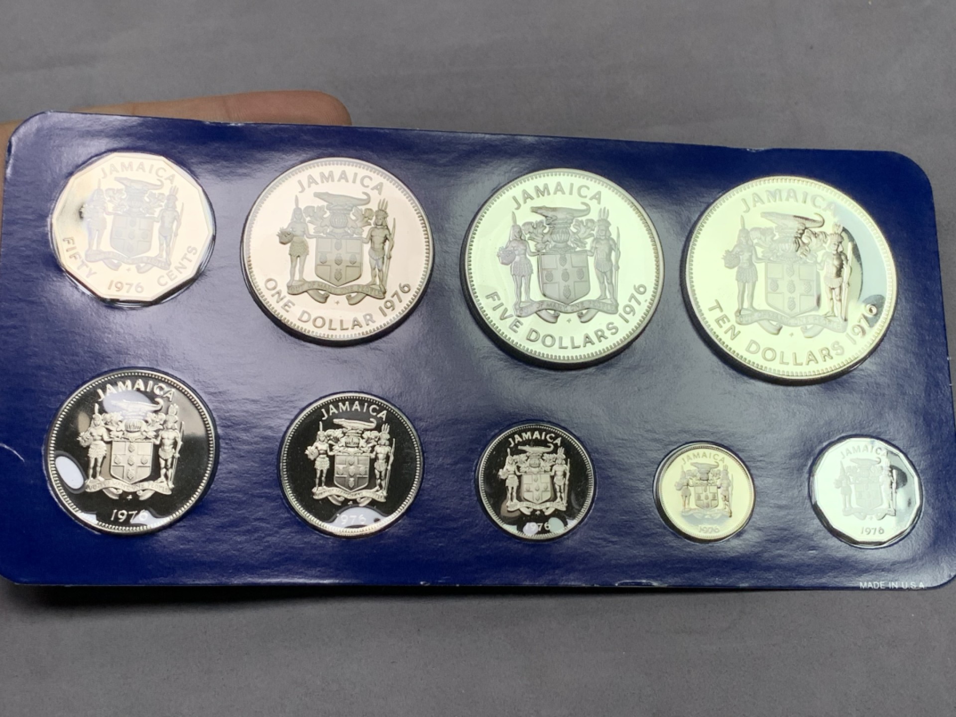 《竞宝斋》第151场-周日，周一，周四 3场 (全场包邮) 原盒 牙买加1976年 九枚套精制币 其中最大面值两枚都是银币