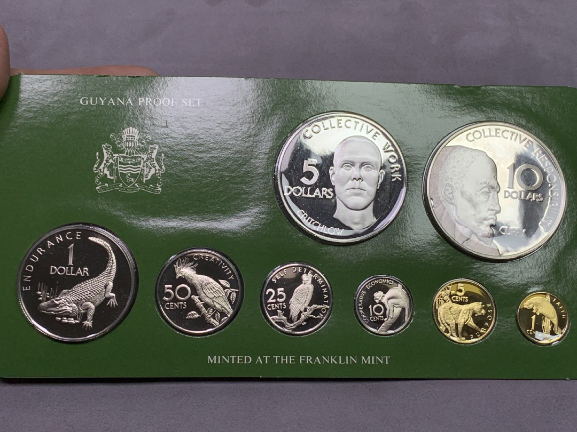 《竞宝斋》第151场-周日，周一，周四 3场 (全场包邮) 原盒 圭亚那 1976年 八枚套精制币 其中最大两枚5和10元是银币