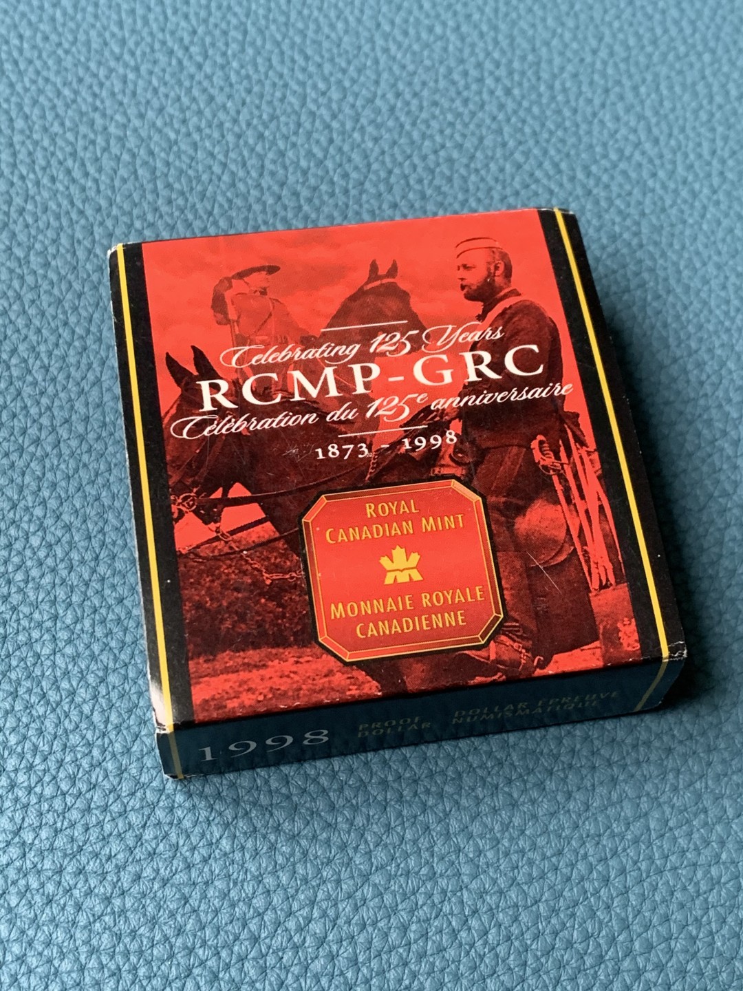 《竞宝斋》第151场-周日，周一，周四 3场 (全场包邮) 原盒 加拿大1998年 骑警一元 精制大银币