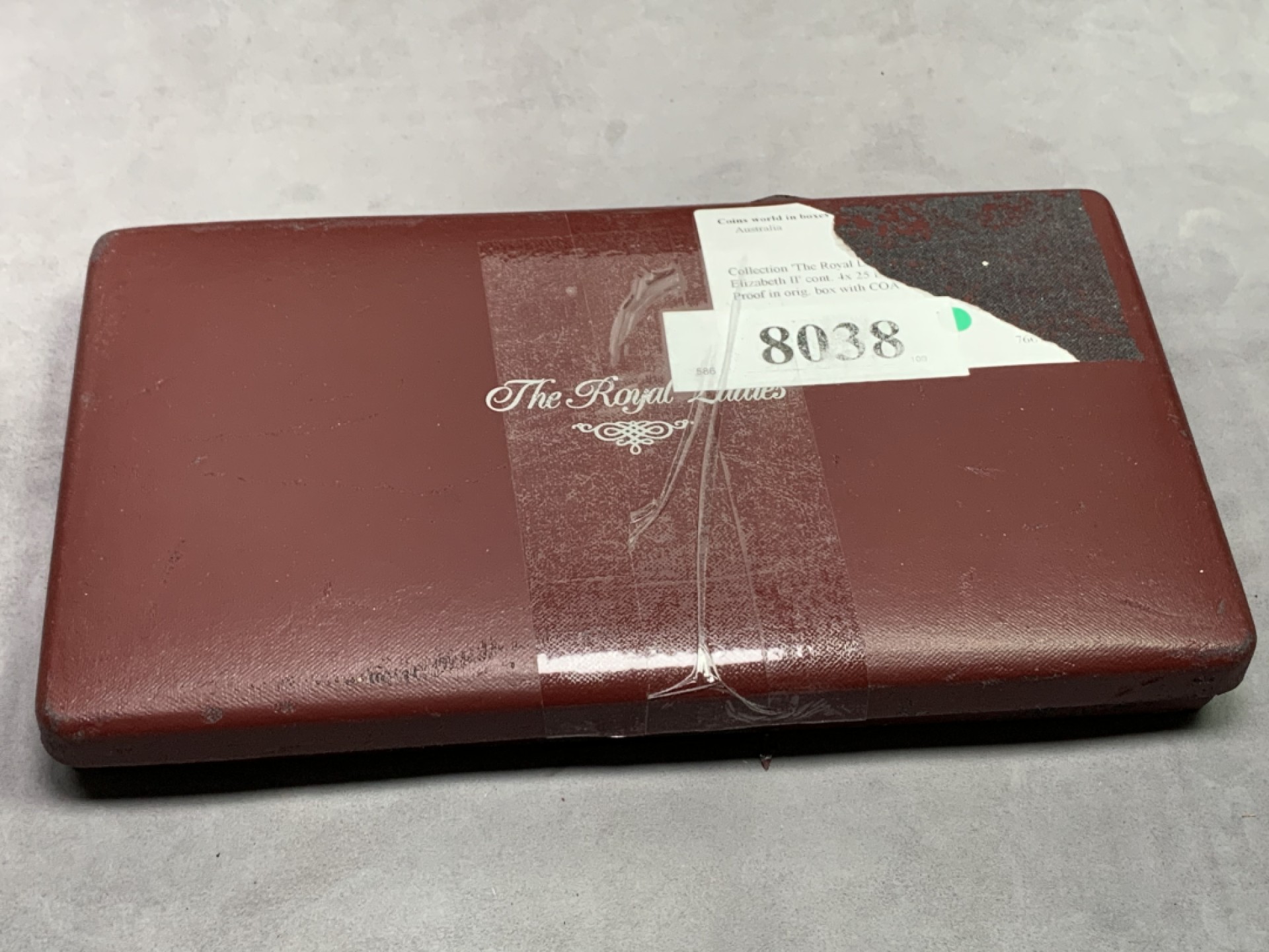 《竞宝斋》第151场-周日，周一，周四 3场 (全场包邮) 原盒证书 澳大利亚 1992年 女王加冕四十周年纪念 精制大银币 全套难得