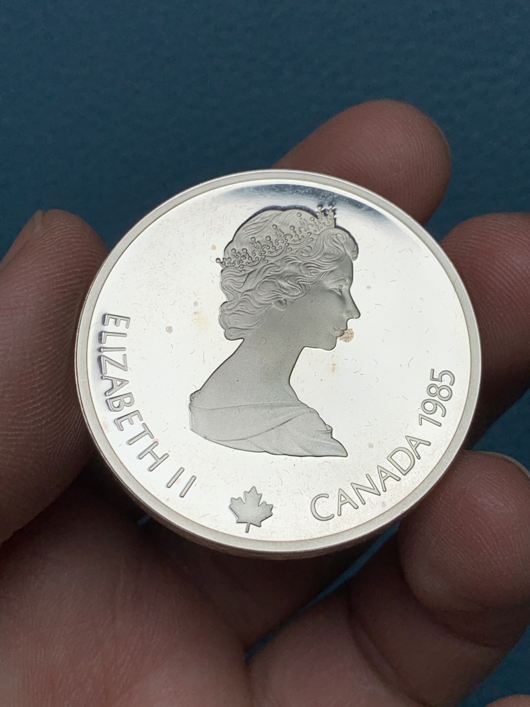 《竞宝斋》第151场-周日，周一，周四 3场 (全场包邮) 加拿大1988年冬奥会纪念银币 34.1克 925银