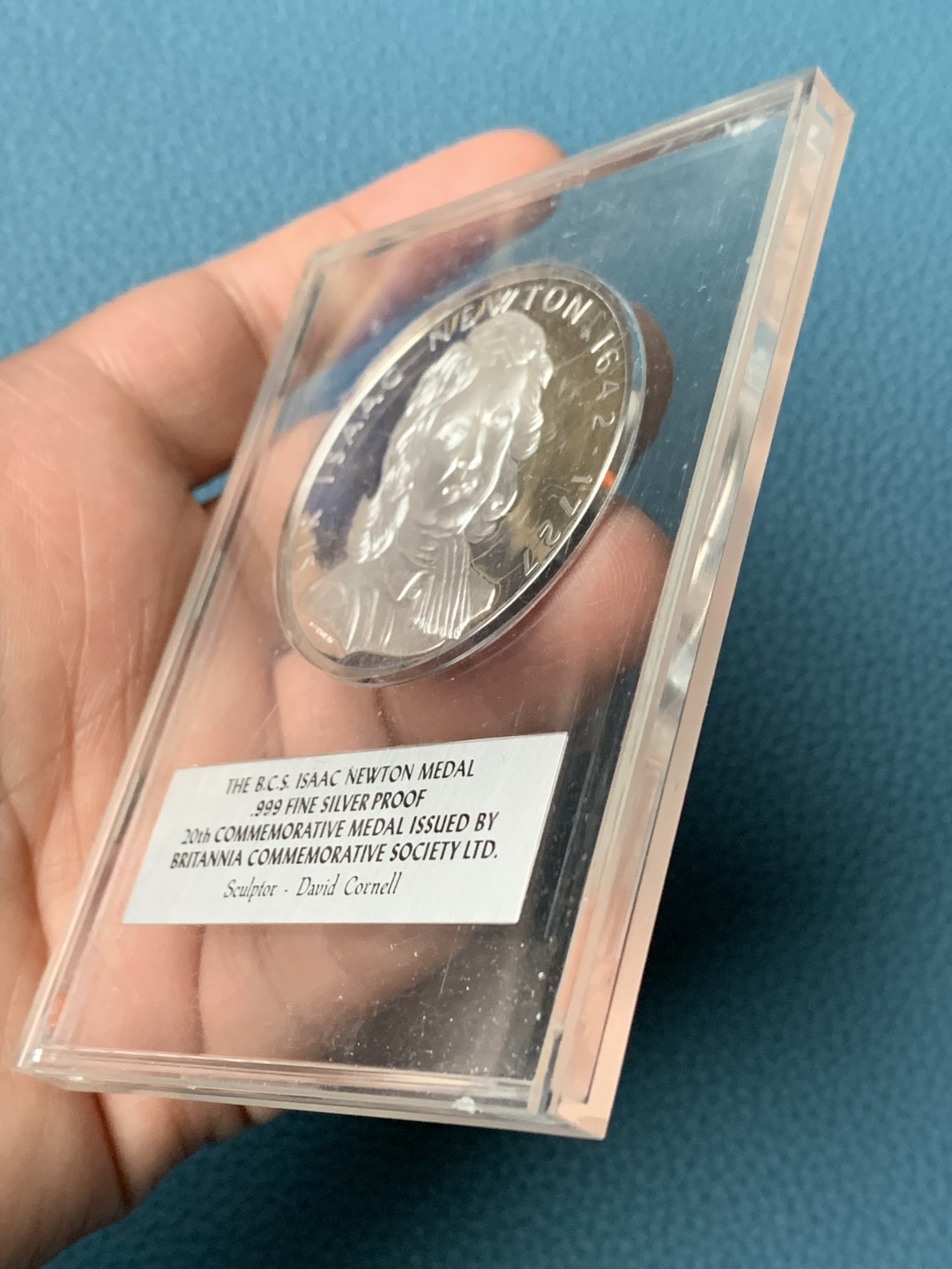 《竞宝斋》第151场-周日，周一，周四 3场 (全场包邮) 美国二十世纪著名人物纪念 牛顿 纯银银章40克