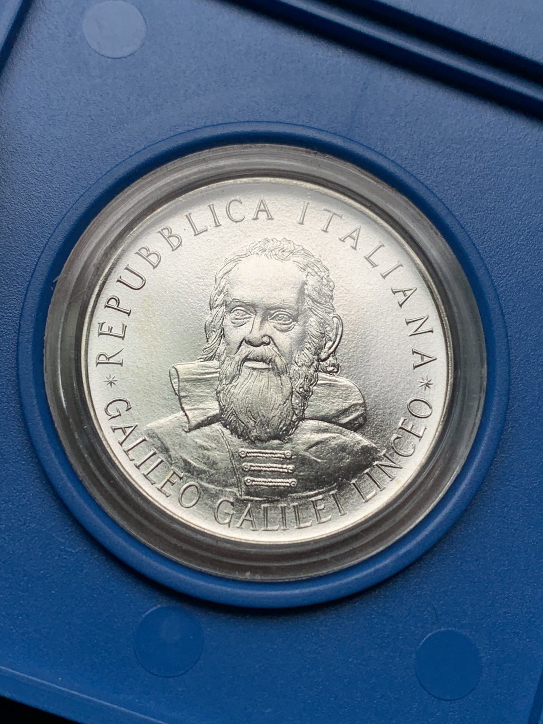 《竞宝斋》第151场-周日，周一，周四 3场 (全场包邮) 意大利1982年 著名人物纪念 500里拉银币