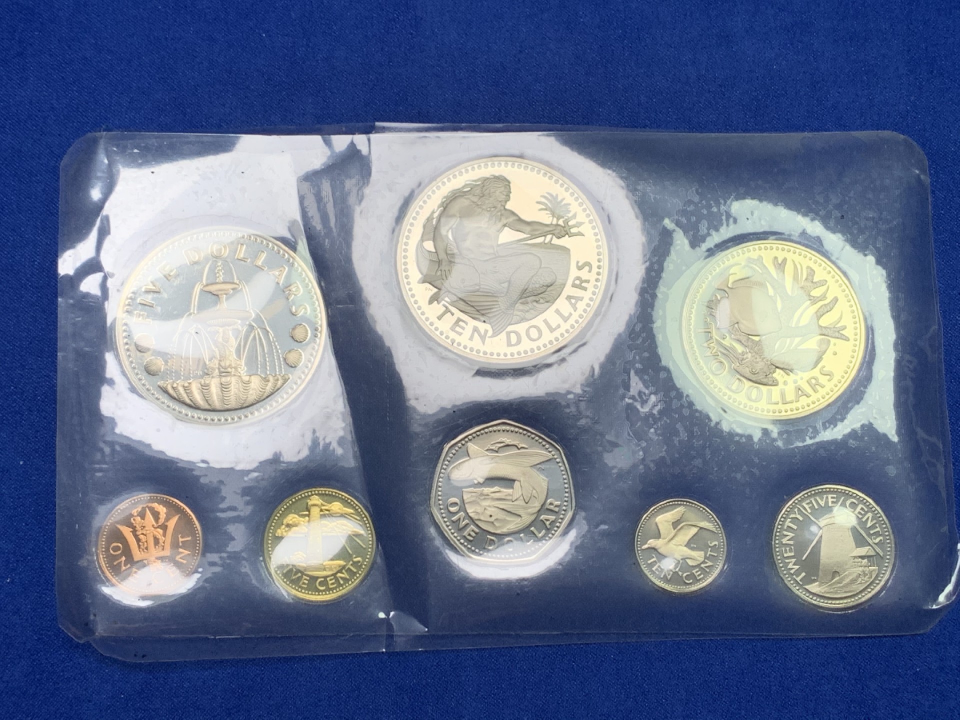 《竞宝斋》第151场-周日，周一，周四 3场 (全场包邮) 原盒 巴巴多斯1974年 八枚套 其中5元31.1克/ 10元海神37.9克都是银币