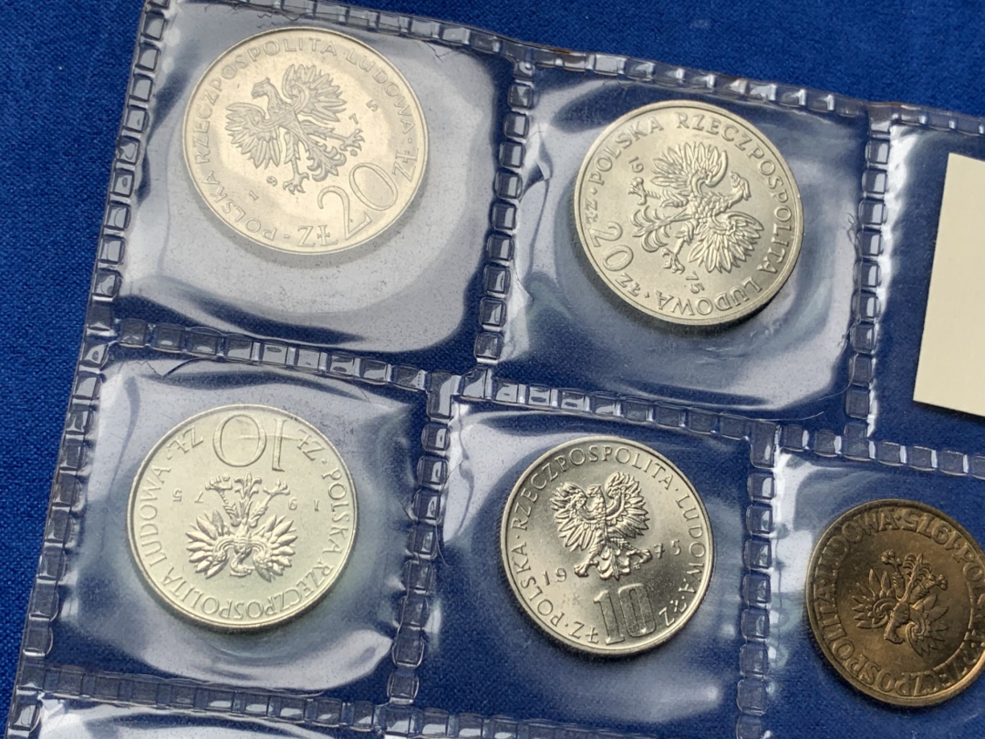 《竞宝斋》第151场-周日，周一，周四 3场 (全场包邮) 波兰七十年代密封10枚套币稀见，UNC-BU品质，含1975年4枚不同纪念币