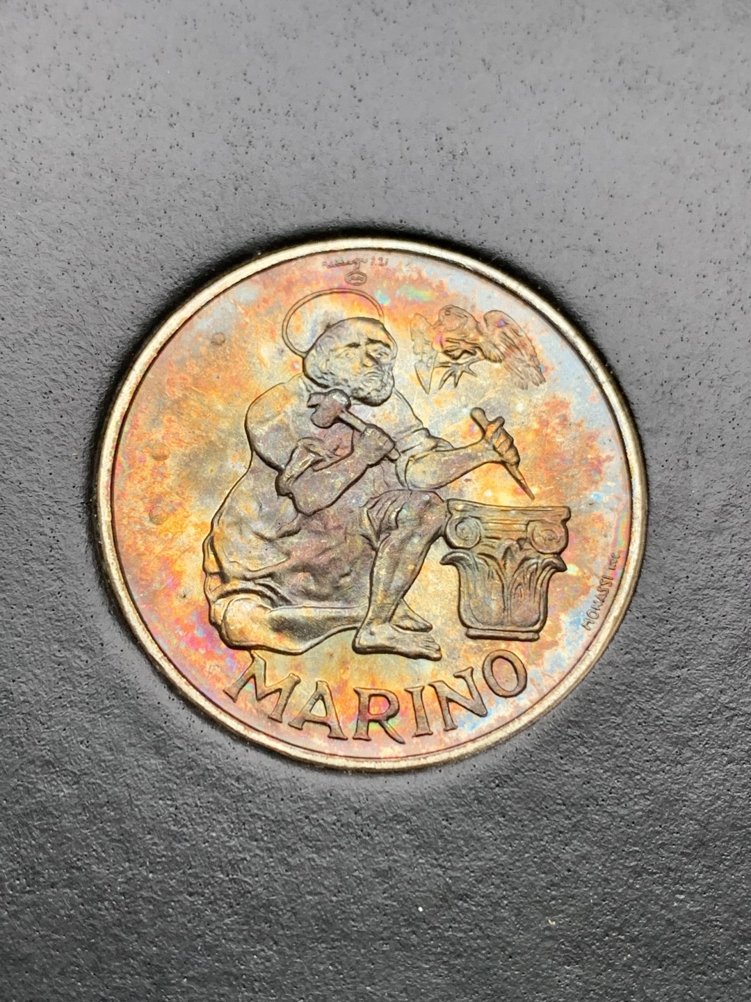 《竞宝斋》第151场-周日，周一，周四 3场 (全场包邮) 卡装 圣马力诺 1975 造币厂纪念 500里拉银币 五彩包浆