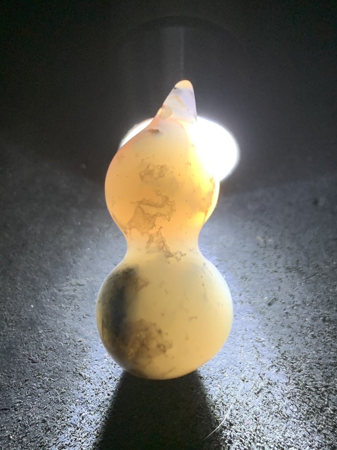 精美冰透高玉化战国红玛瑙葫芦吊坠一个，