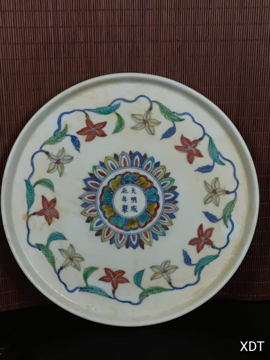 珍藏●大明成化年制薄胎斗彩茶具一套 ②② 珍藏●大明成化年制薄胎斗彩茶具一套 ②②