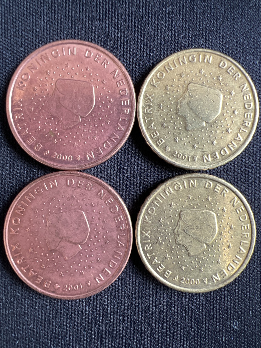 泡泡堂微拍第一 二 〇幕硬币、纸币捡漏可累计专场👿👿，累计满二十元包邮，接受代拍业务 荷兰4枚