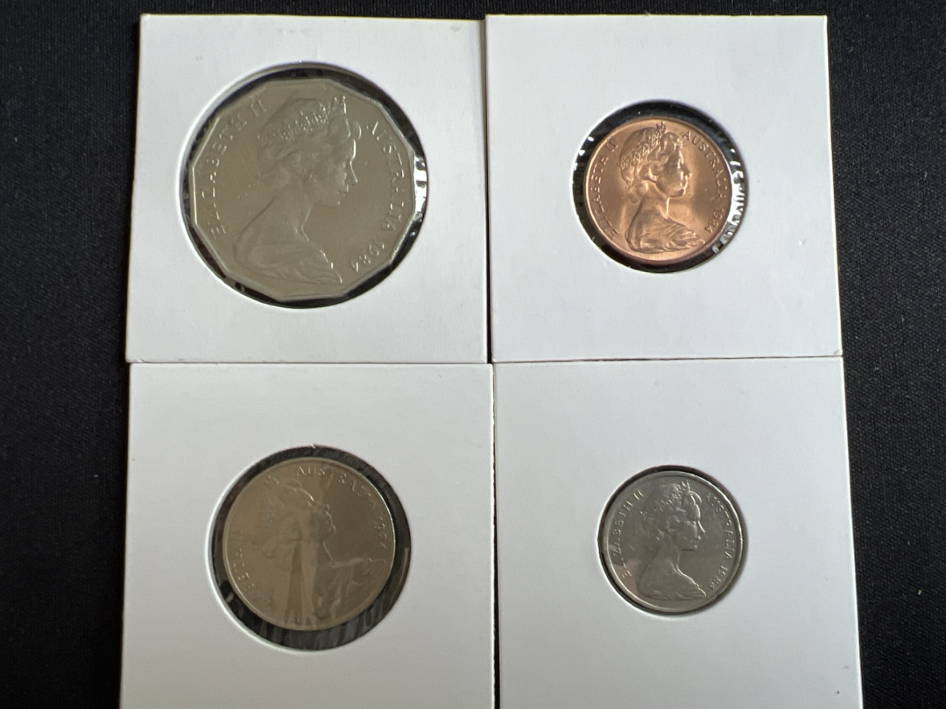 泡泡堂微拍第一 二 〇幕硬币、纸币捡漏可累计专场👿👿，累计满二十元包邮，接受代拍业务 澳大利亚1984年4枚