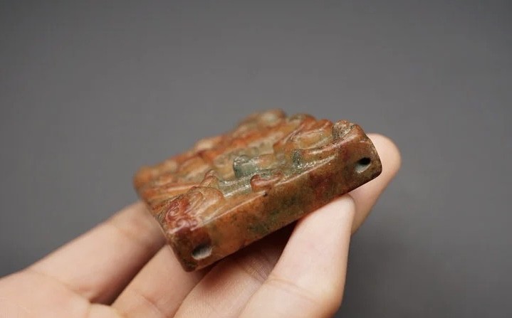 ｜冷门出品｜精选专拍·第贰拾玖场· 明清工 地方玉 螭龙纹带板佩饰