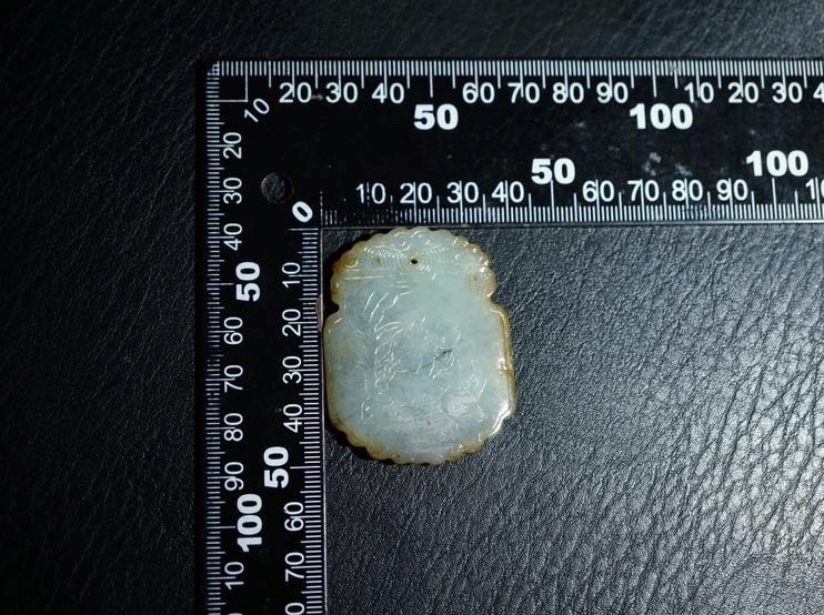 ｜冷门出品｜精选专拍·第贰拾玖场· 明清工老和田玉子冈牌挂件