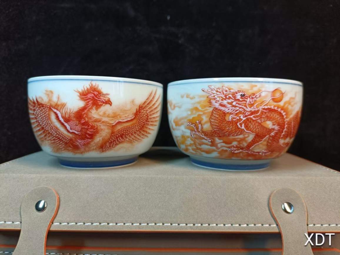 珍藏●手工绘画，珐琅彩鎏真金龙凤纹陶瓷盏，金丝细腻，描金图案，色彩显明，收藏佳品！（一对售价）
