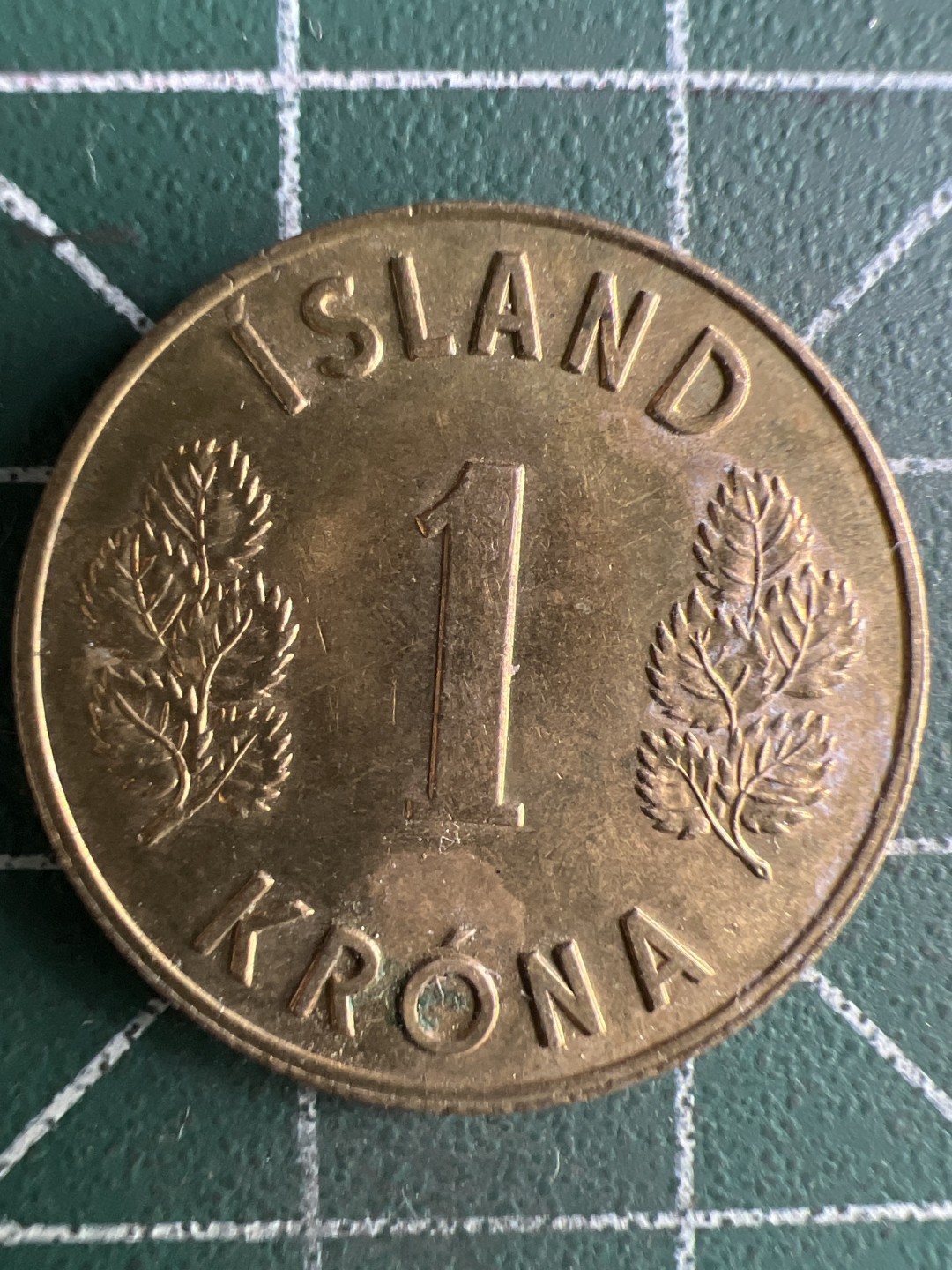 泡泡堂微拍第一 一 九幕硬币捡漏可累计专场👿👿，累计满二十元包邮，接受代拍业务 冰岛一克朗