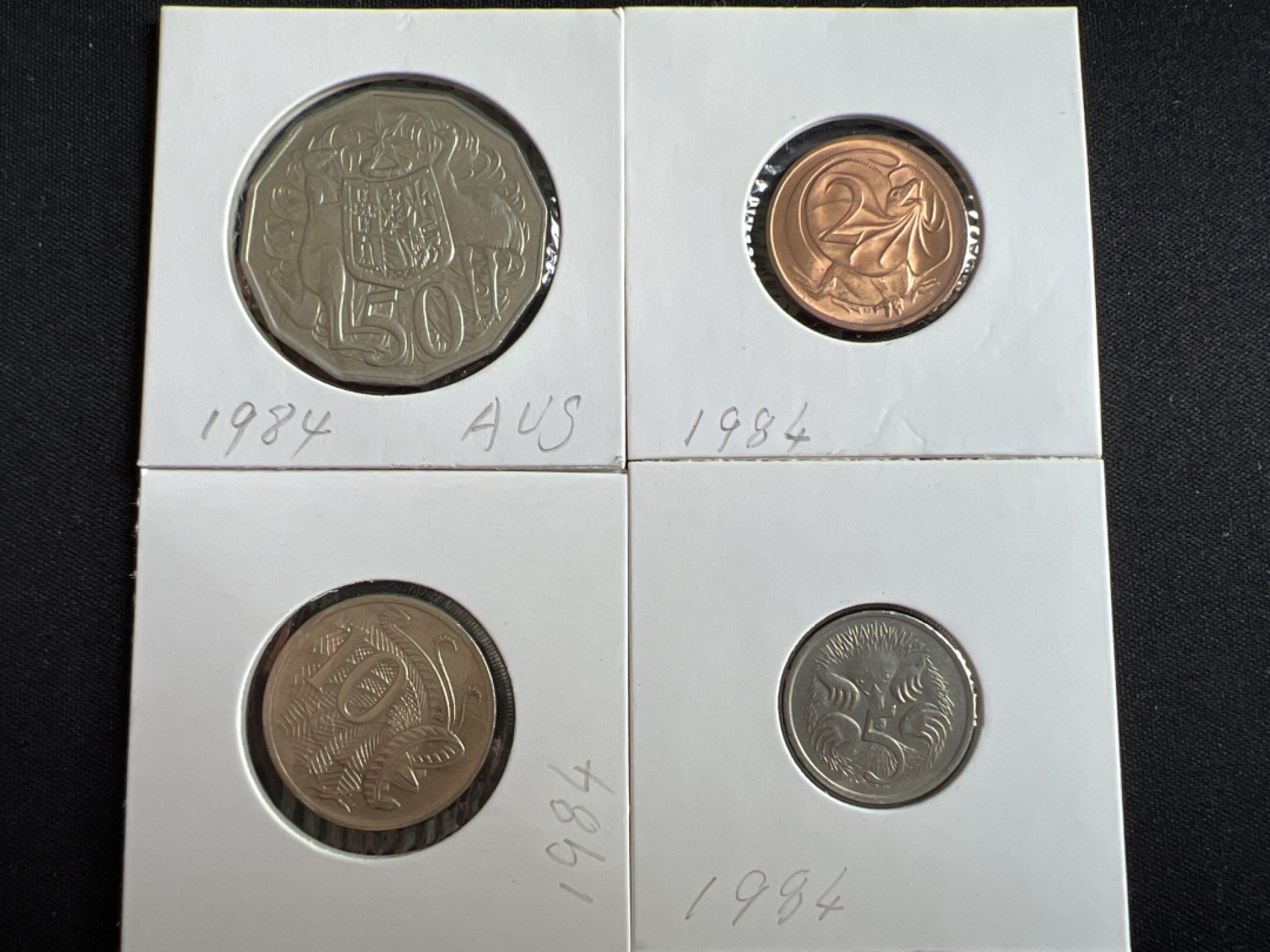 泡泡堂微拍第一 二 〇幕硬币、纸币捡漏可累计专场👿👿，累计满二十元包邮，接受代拍业务 澳大利亚1984年4枚