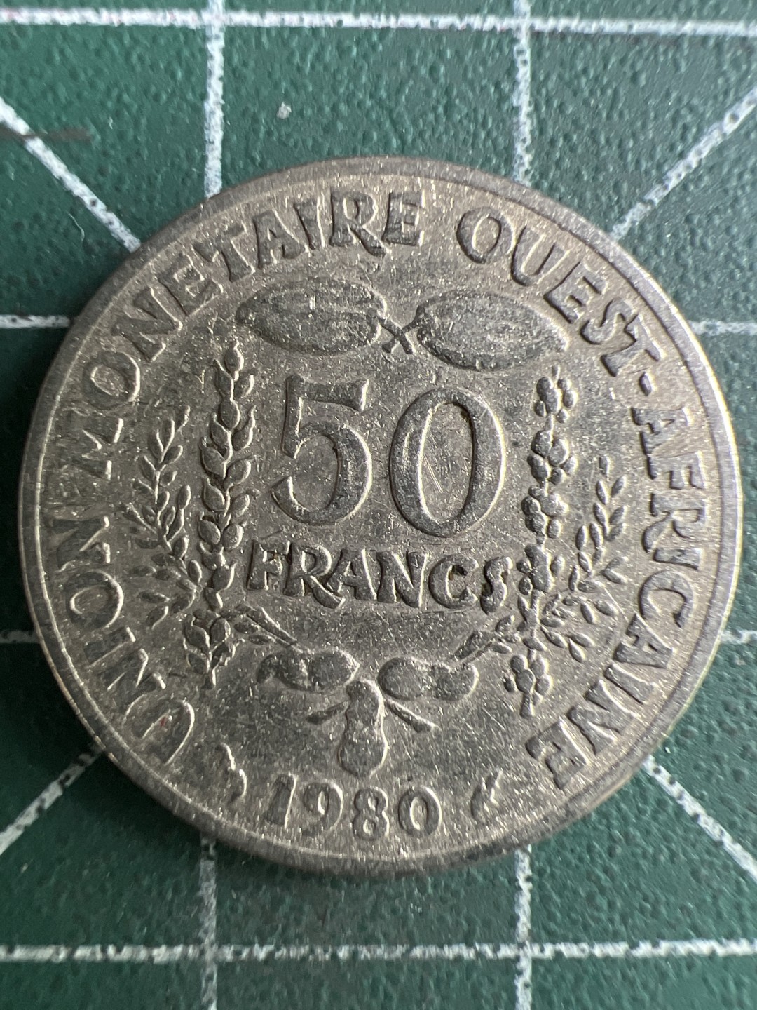 泡泡堂微拍第一 一 九幕硬币捡漏可累计专场👿👿，累计满二十元包邮，接受代拍业务 西非50法