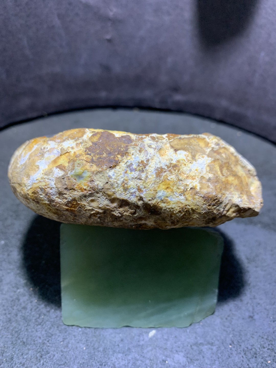 精美天然巴西玛瑙原石雕刻战狼摆件，把件一个