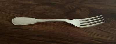 大陆勋赏俱乐部首次拍卖（无押金） - 代拍：1890年昆廷凡尔赛银叉 极为稀少（74克）