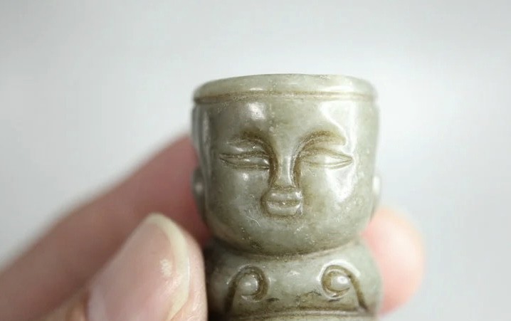 ｜冷门出品｜精选专拍·第贰拾玖场· 和田玉 立体工人物的黑沁手把件