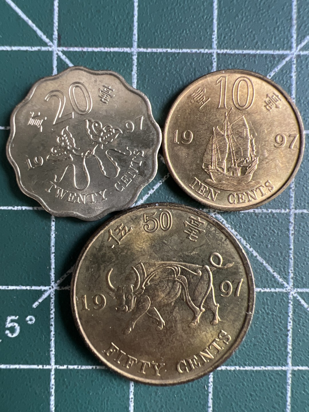 泡泡堂微拍第一 一 九幕硬币捡漏可累计专场👿👿，累计满二十元包邮，接受代拍业务 香港三枚