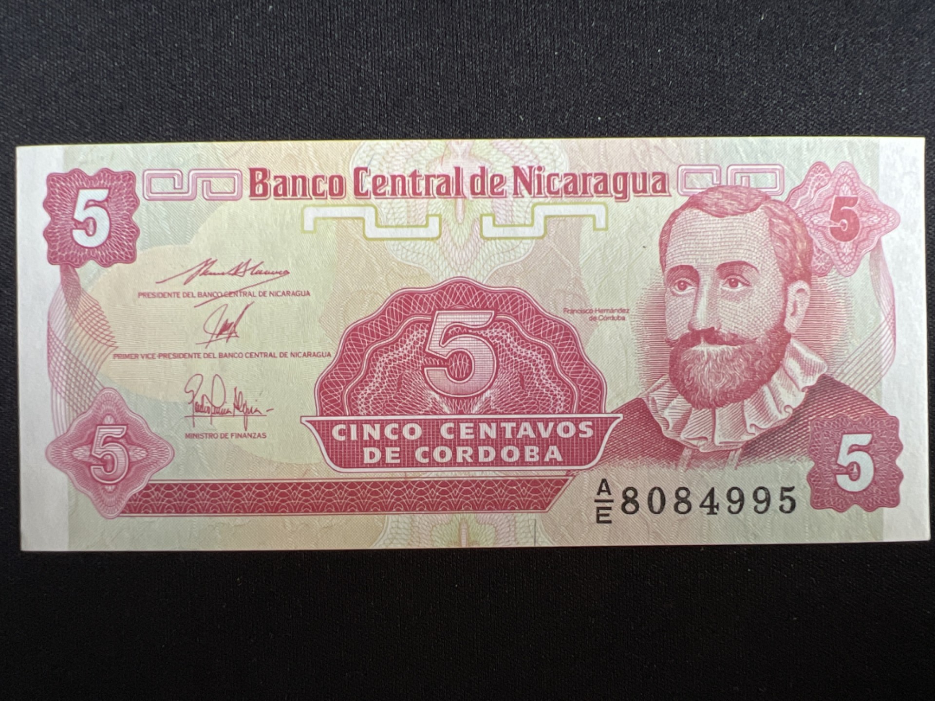 泡泡堂微拍第一 二 〇幕硬币、纸币捡漏可累计专场👿👿，累计满二十元包邮，接受代拍业务 尼加拉瓜5科多巴