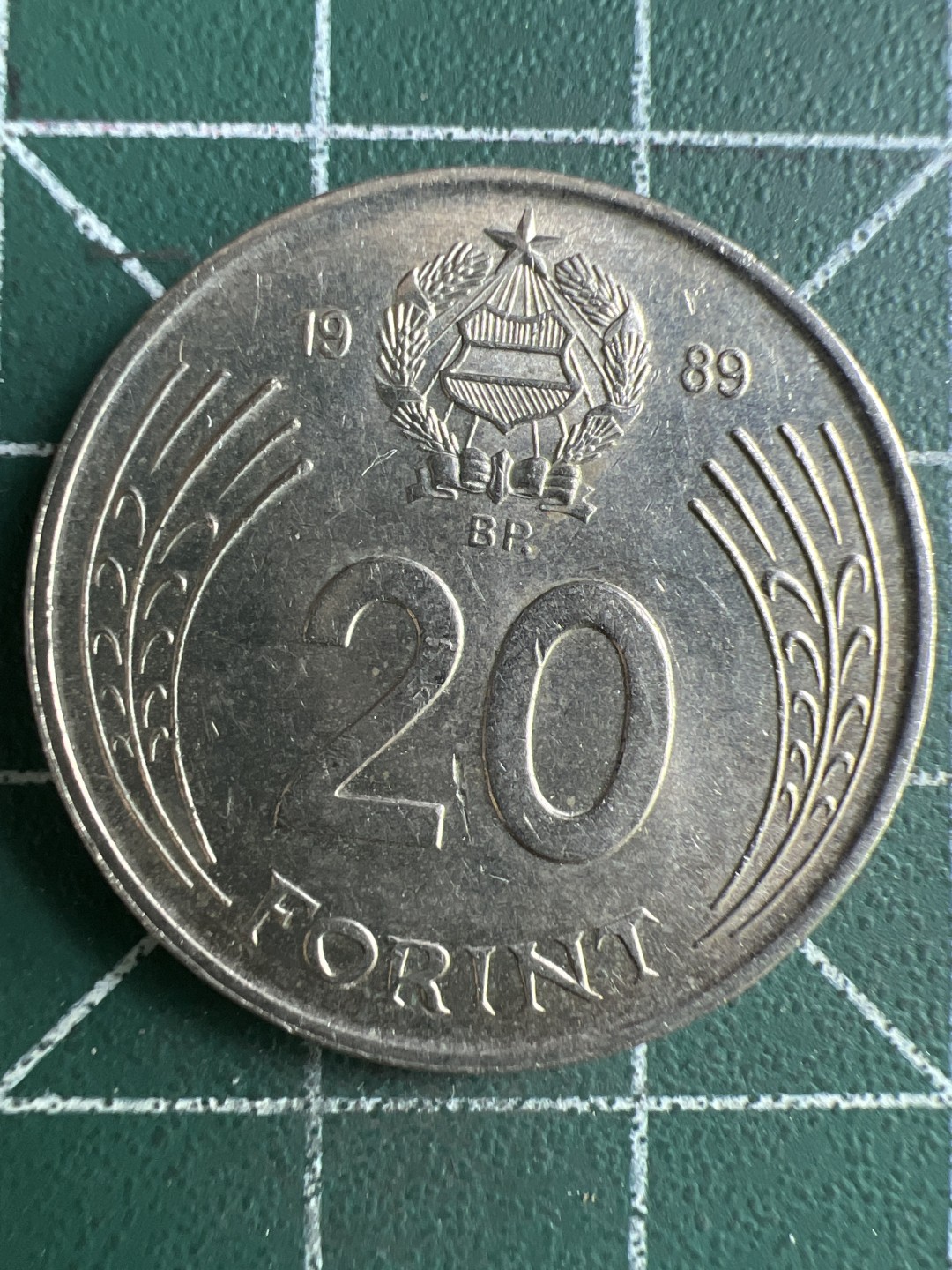 泡泡堂微拍第一 一 九幕硬币捡漏可累计专场👿👿，累计满二十元包邮，接受代拍业务 匈牙利20福林