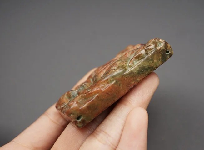 ｜冷门出品｜精选专拍·第贰拾玖场· 明清工 地方玉 螭龙纹带板佩饰