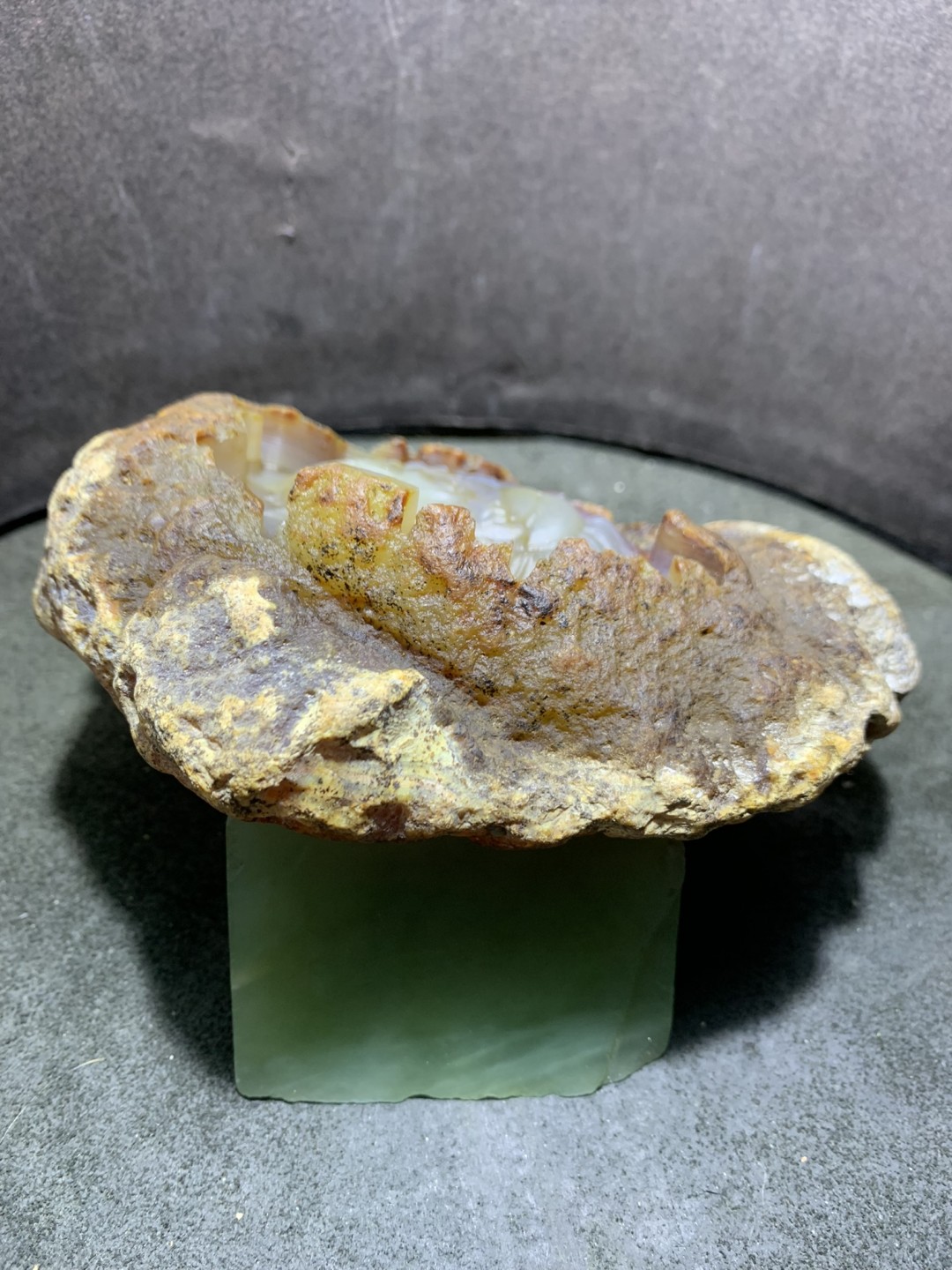 精美天然巴西玛瑙原石雕刻齐天大圣孙悟空摆件，把件一个，