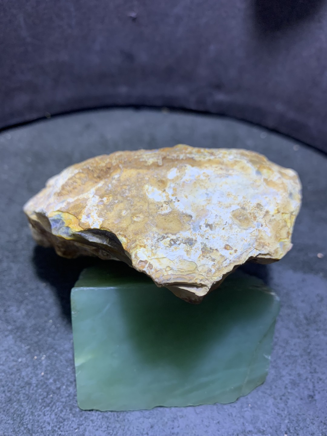 精美天然巴西玛瑙原石雕刻战狼摆件，把件一个