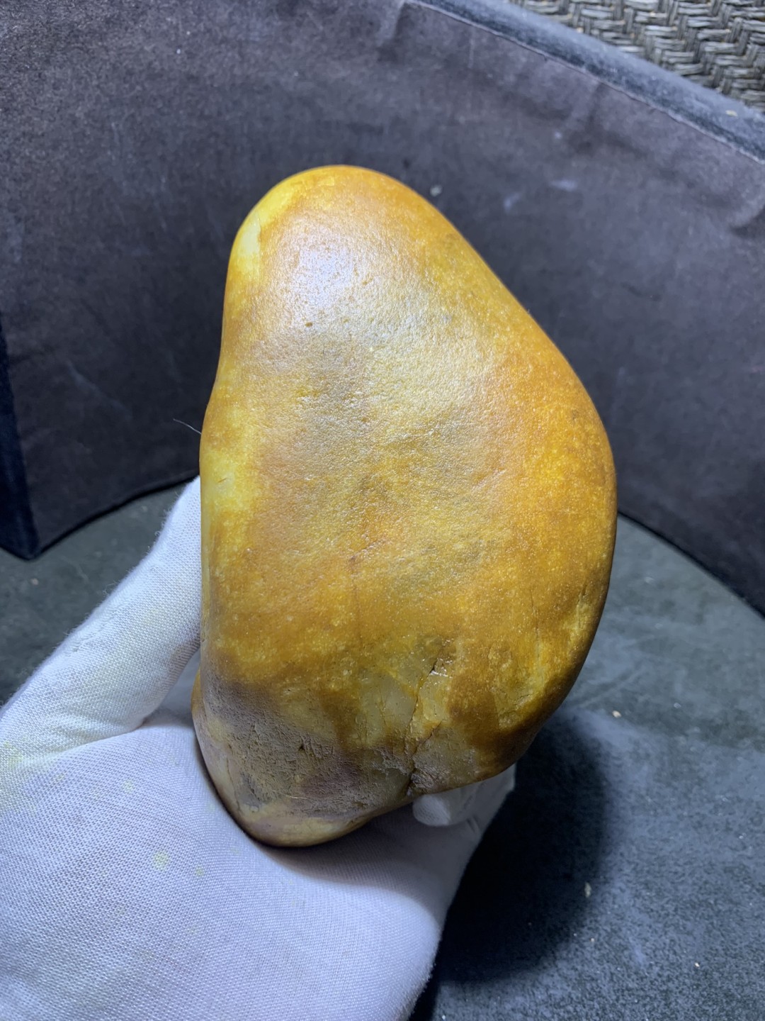 精美天然地表金丝玉黄白双色大籽料原石一块，