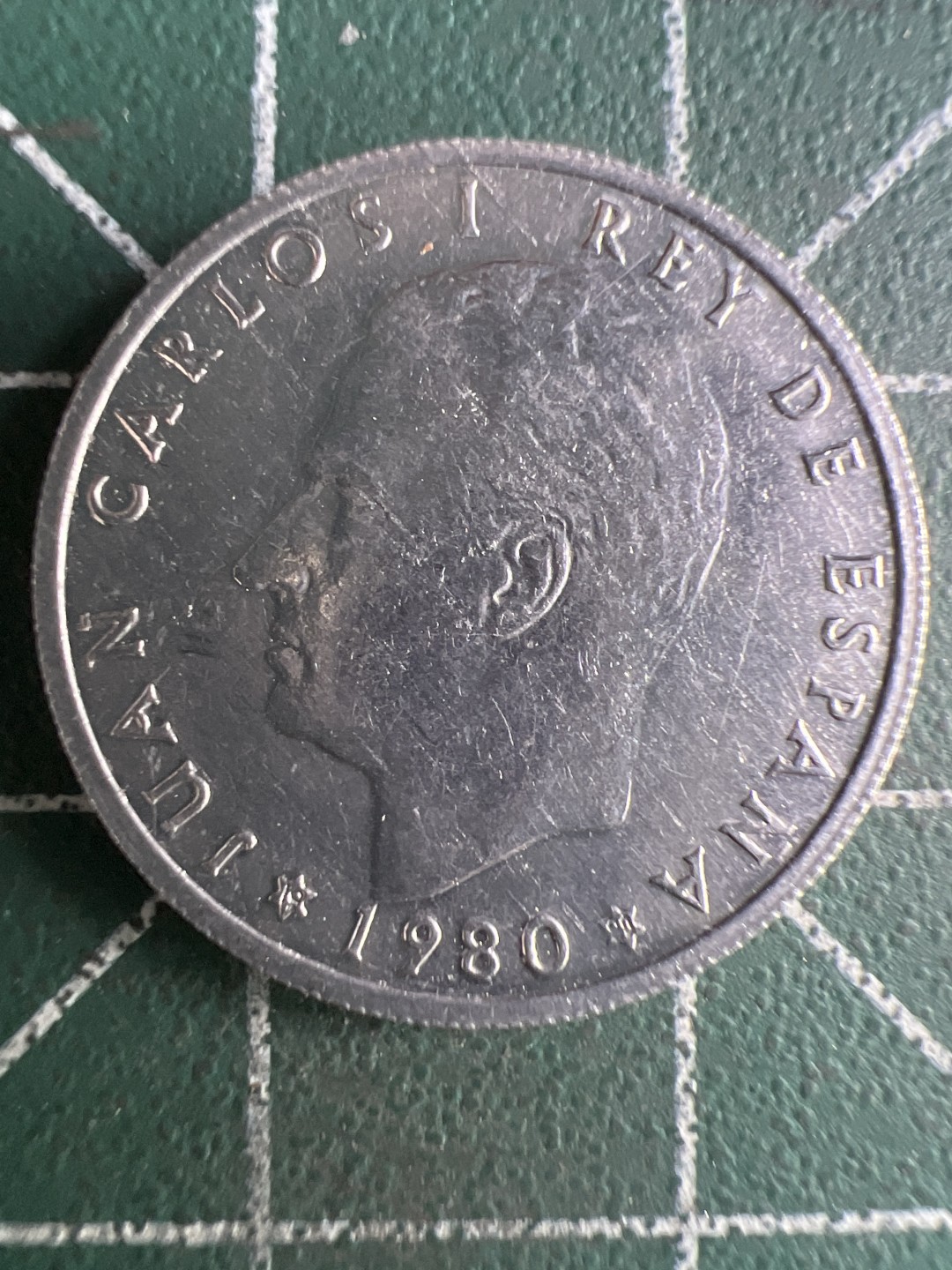 泡泡堂微拍第一 一 九幕硬币捡漏可累计专场👿👿，累计满二十元包邮，接受代拍业务 西班牙世界杯50分