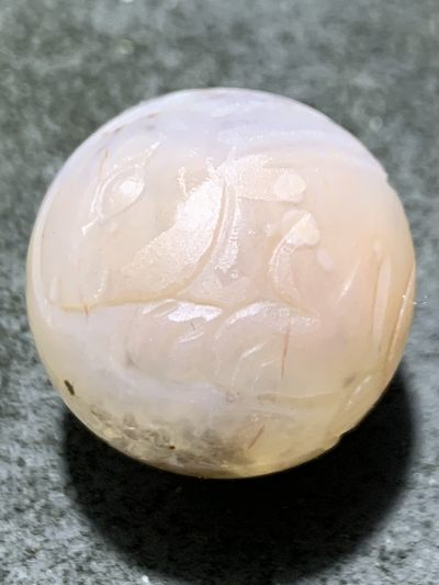 精美糖心料战国红玛瑙手工雕刻玉兔珠一个，寓意：兔然暴富， - 精美糖心料战国红玛瑙手工雕刻玉兔珠一个，寓意：兔然暴富，
