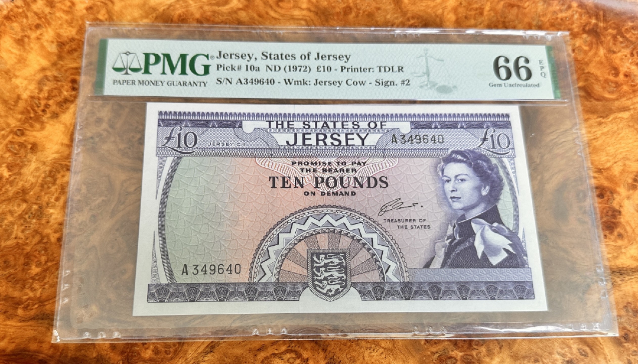 Chase Auction 第21期 - - 外钞、民国钞和人民币混合场！ 1972年泽西10镑，PMG66！